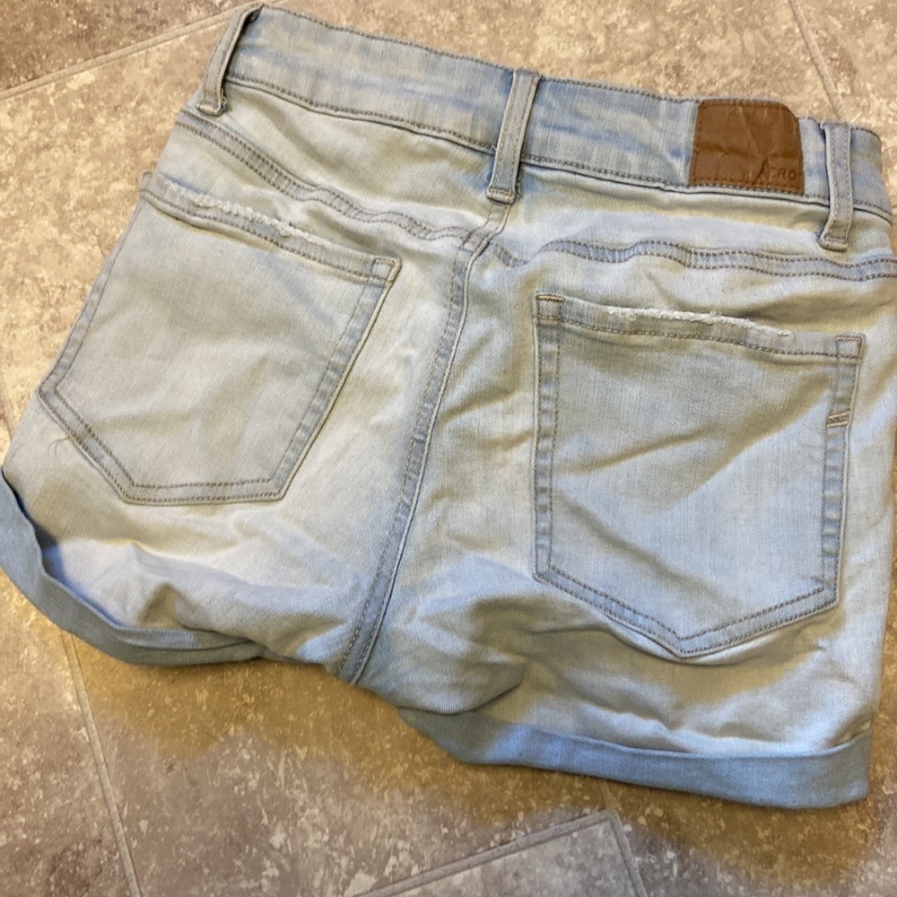 Aeropostale High Rise Midi Shorts Size 2 - Picture 4 of 8
